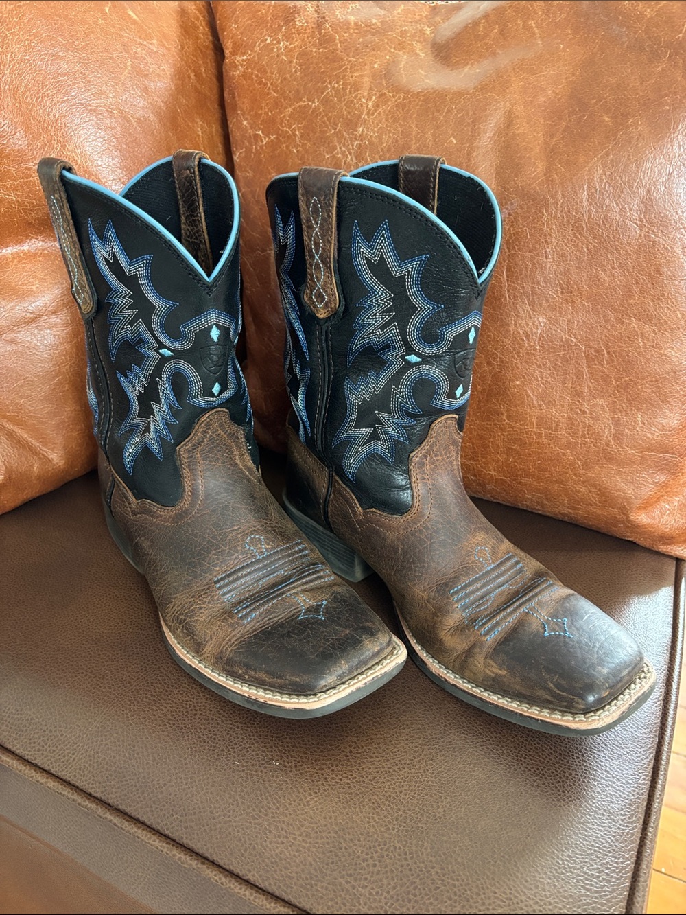 Ariat Tombstone Leather Cowboy Boys Boots